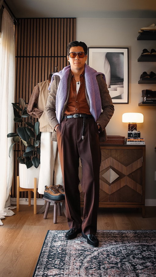 Who knew a dictionary could be stylish?
———————
#mensfashion #colorcombo #stylishoutfit #styletips #fashionhack using the japanese dictionary of color combinations to put together cohesive stylish outfits