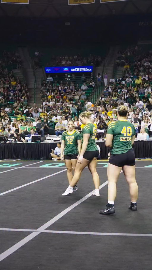 📸 Live Action: The “Mo”

#sicem