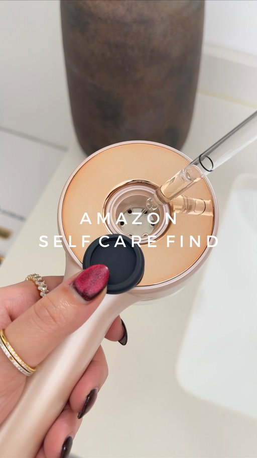 Amazon Self Care Find 🩸🧖🏻‍♀️
Comment ‘brush’ if you want 🔗

This electric massager has a red, blue, and purple light for scalp and hair. It deeply unclogs hair follicles, controls oil, removes dandruff, and nourishes hair. You can also put whatever hair serum you want inside the brush. 

#selfcare #amazonfinds #asmr #hair #amazonmusthaves 
gadgets, beauty finds, hair care, amazon favorites, aesthetic, satisfying reels, asmr sounds