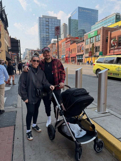 Baby’s 1st Broadway bar hop