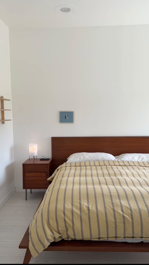 Warmer tones with this bedding