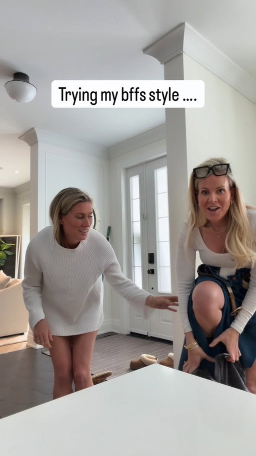 Who thinks nat should get cats jeans?! 🙋‍♀️meeeeeeeeeee. Baggy is cool? Right?! If you want the link comment jeans and we will send both! The grey are in sale for 45.00 😳