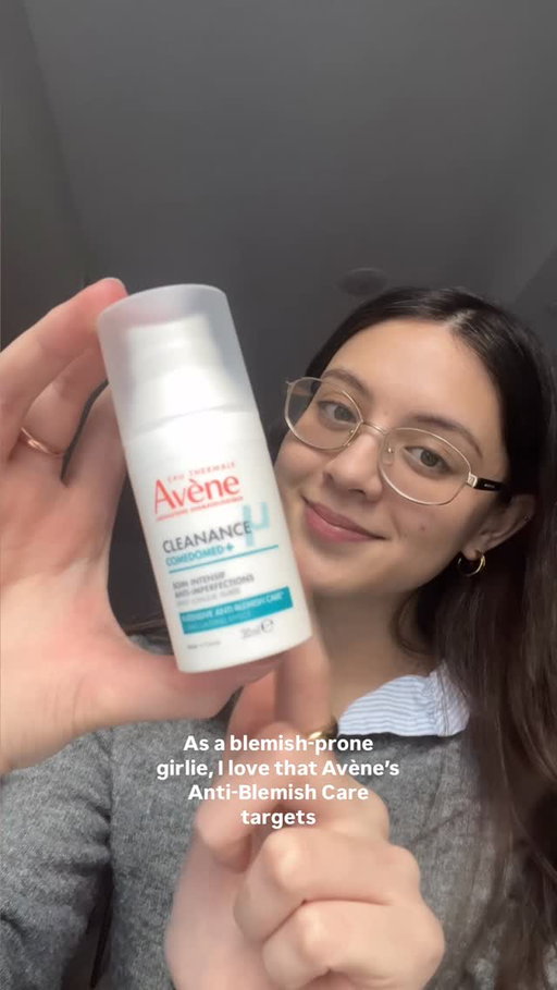 @avene’s Cleanance Comedomed+ Intensive Anti-Imperfection Care is a must-try for pimples, blackheads, and imperfections 🧡

I’ve been using it AM and PM for a couple weeks now! I’m hoping to see the 2x fewer blemishes, blackheads, and marks that others have reported :)

#Avene #gifted #Heylist #skincarefaves #skincarecanada