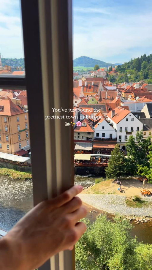 You won’t believe this place is real… ✨

Just two hours from Prague, there’s a town that looks straight out of a fairytale.

Český Krumlov is wrapped around the Vltava River, with red rooftops, pastel facades and winding cobbled streets that feel frozen in time. It’s small, romantic and unbelievably photogenic - the kind of place you don’t expect to actually exist.

What to do here:
🏰 Climb the Castle Tower - for panoramic views over the rooftops and river bends
🌿 Walk through the Baroque gardens - peaceful green terraces above the town
🛶 Sail the Vltava River - traditional wooden rafts offer the most unique perspective of the old town
🍺 Visit Brewery Port 1560 - discover centuries of Czech brewing heritage
🥮 Try Trdelník - freshly baked chimney cake, warm and coated in sugar
✨ Get lost in the cobbled streets - every corner feels like a postcard
🛎️ Stay at Hotel OldInn - right in the heart of the old town

📍Save this for your next Czechia itinerary 🇨🇿🫶