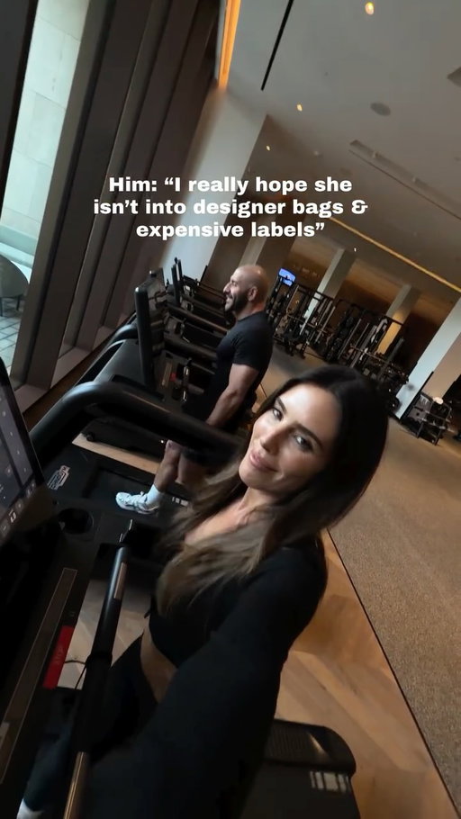 Biohacking or bags or both…?! 🤷🏽‍♀️🙃🫠 He really didn’t know what he was marrying…

Inspo @healthillie 🫶🏽