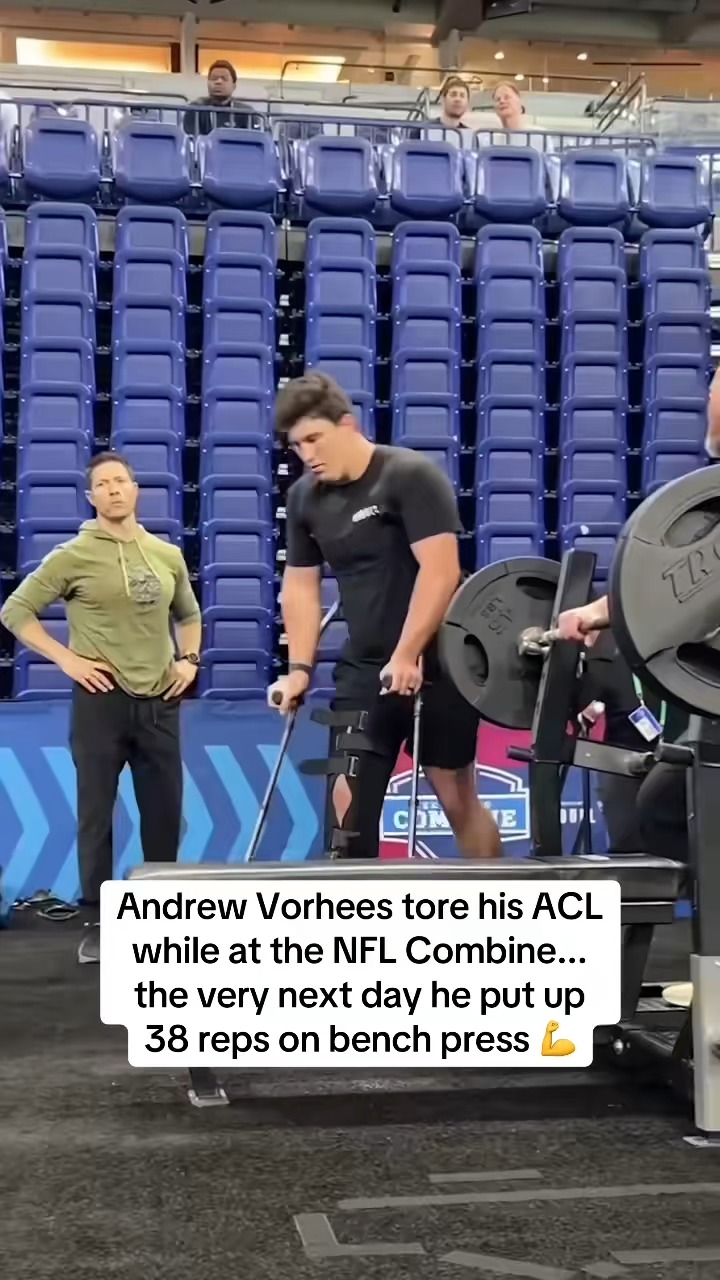 Never forget 🙏 Former @uscfb OL Andrew Vorhees tore his ACL while at the NFL Combine... the very next day he put up 38 reps on bench press 💪