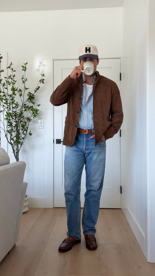 Spring outfits: Day 1. Going to do a lot of spring outfit inspiration over the next couple months as we enter spring. 
Jacket: @octobre_editions 
Jeans: @levis 
Loafers: @ghbass 
Socks: @uniqlousa 
Hat: @huckberry 
Shirt + belt: vintage/thrifted
.
.
.
#mensfashion #mensstyle #springoutfit #grwm #ootd