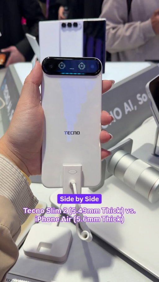 Another day, another ultra slim phone but it isn’t quite as thin as the iPhone Air. It does though pack a 5,200 mAh with ultra thin small bezels. 📲 #tecno #tecnoslim2 #mwc2026 smartphone #iphoneair