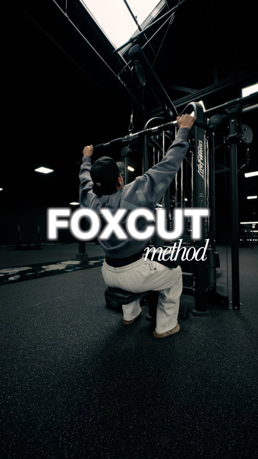 try this new effect! what should we call it?

learn directly from me in the FOXCUT edit group 
linked in bio🔗

@dfyne.official code "FOX"
- hoodie 
- sweats 

#gymedit #videoediting #contentcreator #tutorial #gym