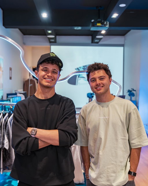 Look who stopped by our pop-up to give the final sign-off before opening day!

We’re ready to open our doors to you tomorrow! Who’s coming down to Chapel Street?

#QuadrantPopUp