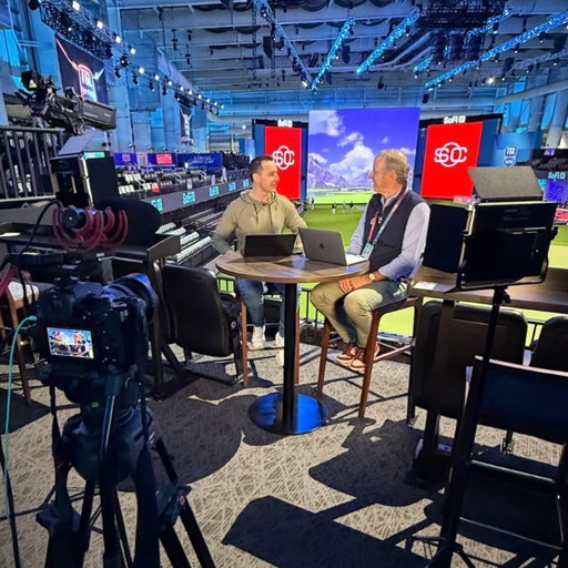 Had a BLAST Recording the show from the @tglgolf SoFi Center with @kjstewartpga. Even got to see Tiger hit a few chips and putts.