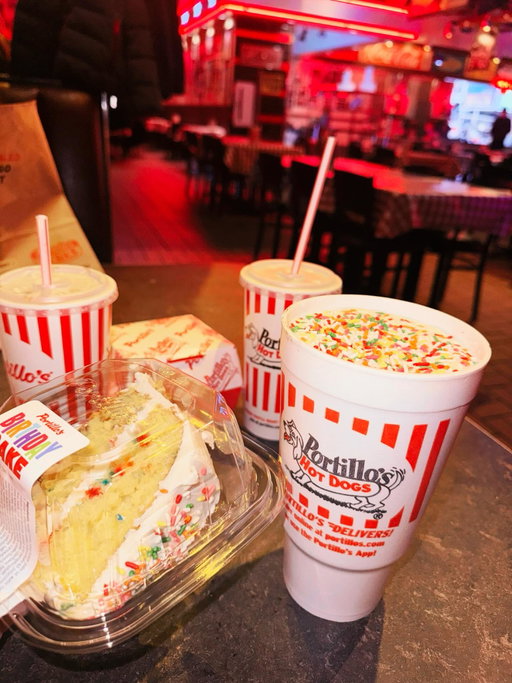 Chicago is 189 today and still iconic

celebrate with a slice of our new Birthday Cake 🥳