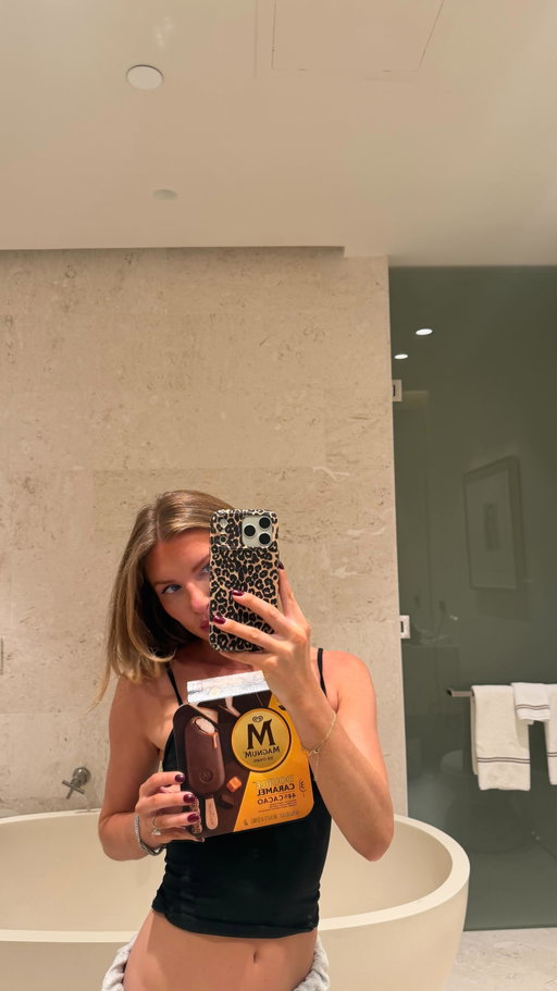 So excited for Coachella this year!!! #MagnumPartner Can’t wait for you to also have the chance to win 2 passes! @magnumicecream 

Fans can enter for a chance to win two General Admission Weekend Passes, with two grand prize winners selected—one for each weekend. To enter for a chance to win, fans can head to Magnum’s Instagram here: @magnumicecream #MagnumPartner

NO PURCH NEC. Open to 50 US & DC, 18+. Ends 3/10. Rules: rules.dja.com/magnumgiveaway (http://rules.dja.com/magnumgiveaway)