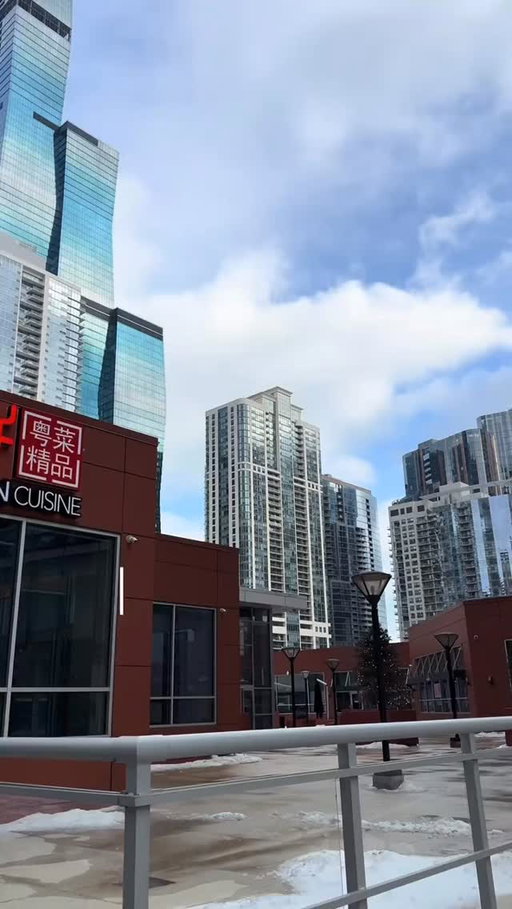Come grocery shopping with us at @marianosmarket 🍞🛒

Have you found Lewis Bake Shop half loaves near you!? If so, comment your favorite half loaf below! 😍👇

#Chicago #groceryshopping