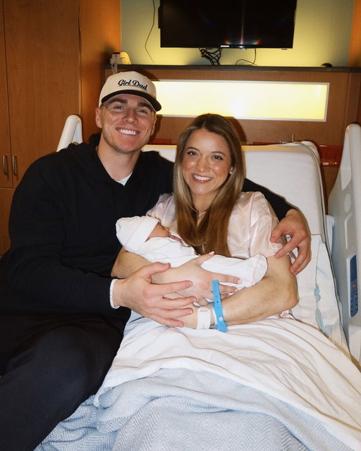 Congratulations to Bo and Izzy Nix on the birth of their baby girl! 🧡

📸: @izzysmokenix