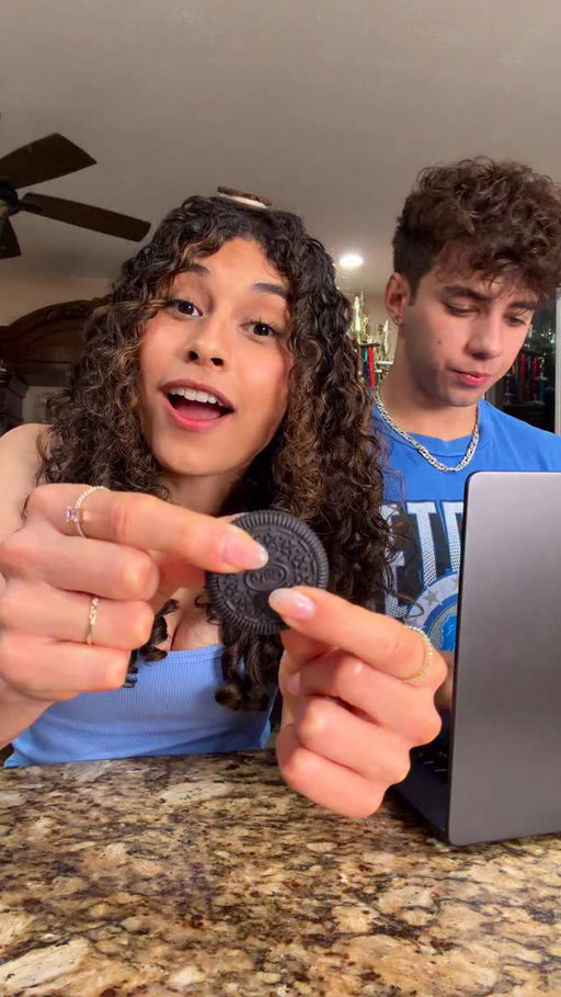 oreo magic trick revealed 🙈🍪