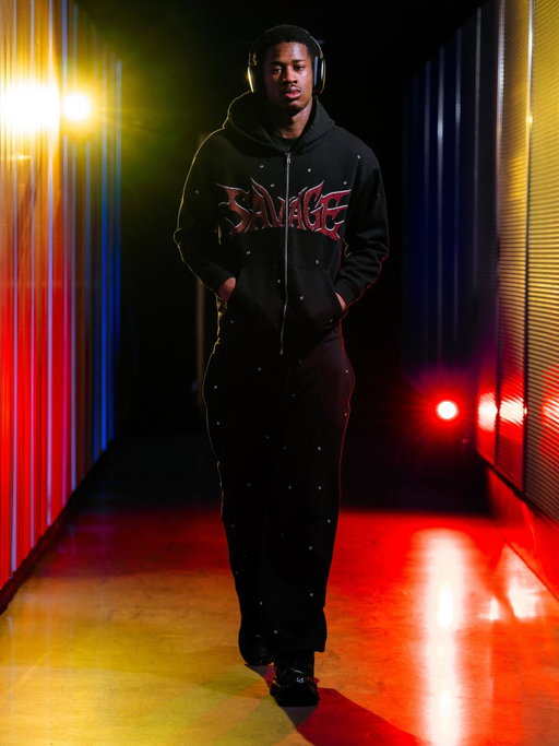 Fit check  @novamen 

Savage Rhinestone Zip Hoodie - Black
- Savage Rhinestone Sweatpants - Black