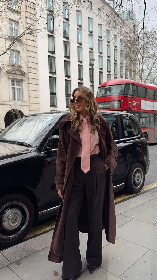 Creators on Film | From FROW moments at Paul Costelloe to coffee catch-ups between shows, LTK Creator @gemmatalbot shares candid snapshots from London Fashion Week AW26, captured as part of our new ‘Creators on Film’ series. ⁠
⁠
Comment SHOP to receive the LTK link in your inbox 🔗⁠