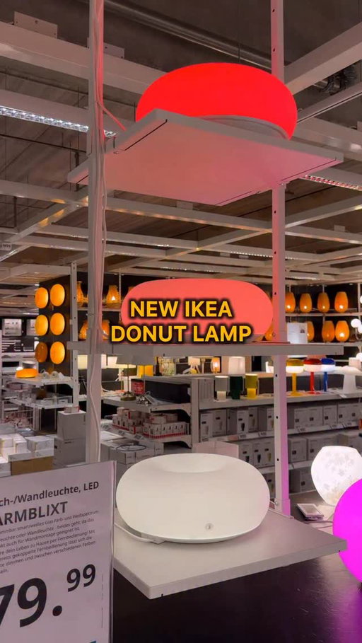 Spotted the new IKEA donut lamp and had to bring it home 🍩💡

#roominspiration #ikea #apartment #roomdecor #homeideas