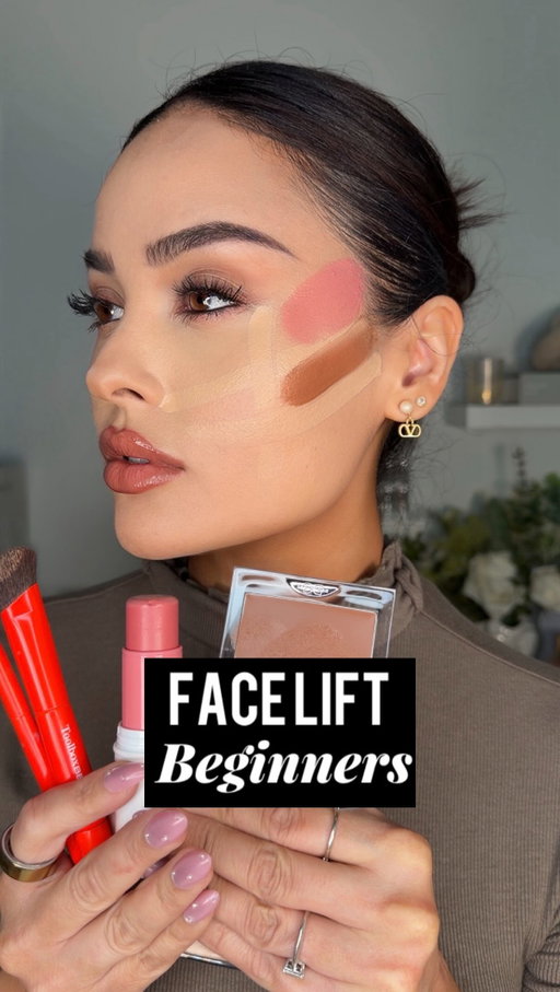 If you want a lifted face… try this makeup placement 👀⬆️

Concealer @hourglasscosmetics 
Blush @bobbibrown 
Bronzer @dominiquecosmetics 
Brushes @toolboxbeautyofficial 

#makeuphacks #makeup #makeupforbeginners #makeuptips #facelift
