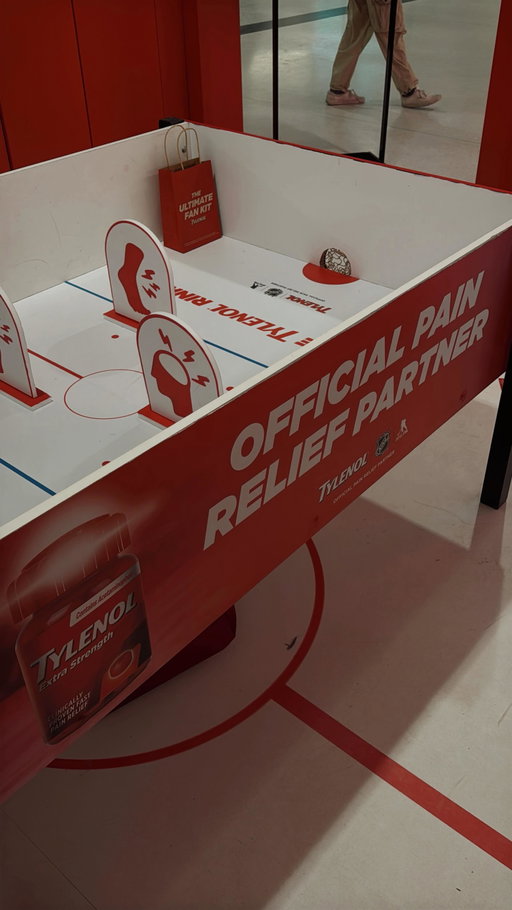 As a fan of Hockey, I loved getting to check out the Tylenol® Ultimate Fan Den and putting my skills to the test.

@tylenolcanada Extra Strength, has been my pain relief MVP at home and whenever I’m travelling so I can do what I love the most! ❤️🏒 #TylenolPartner #TylenolCanada

To be sure any TYLENOL® product is right for you, always read and follow the label.