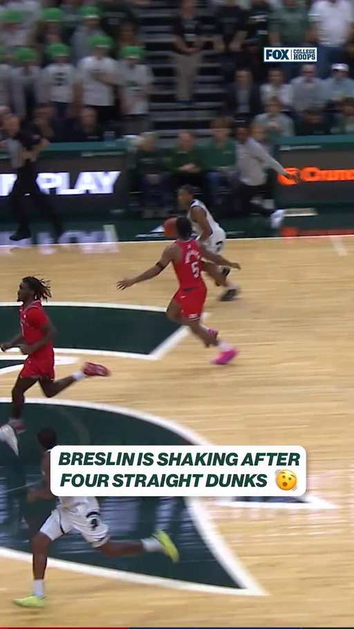 Breslin is going CRAZY after four straight dunks 🤯