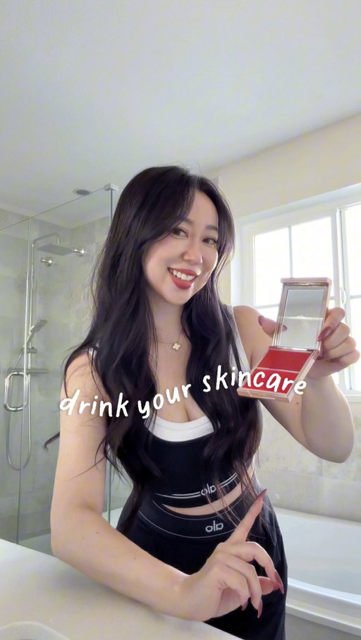 GOODBYE CRAMPS, HELLO GLOWING SKIN 🤭

How I make my chinese rose milk tea: 
—black tea leaves, jujubes, goji berries, and rose buds in a pan on low heat 
—add water turn to medium heat 
—brown sugar to simmer 
—add milk at the end 

WOULD YOU TRY THIS?? 

-

#chinese #traditionalchinesemedicine #tcm #chinesegirl #rosemilktea