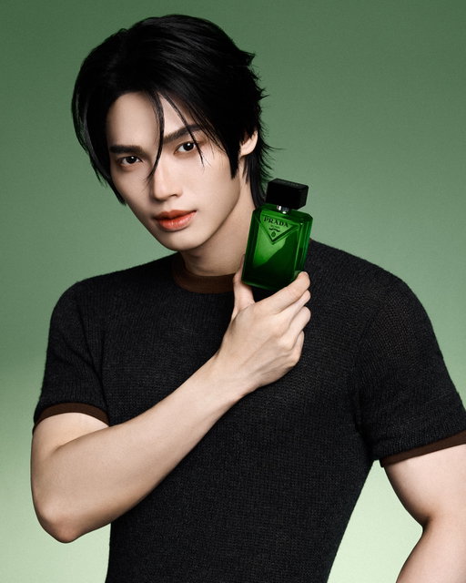 Introducing Thai actor Win Metawin as Prada Beauty Ambassador, embodying the avant-garde masculinity of Paradigme. 

@winmetawin  #Prada #PradaBeauty #PradaFragrances  #PradaPeople