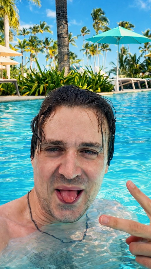 Une journée dans ma vie au @clubmed 🌴 
@clubmedmichesplayaesmeralda