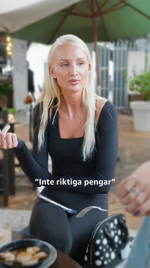 Viktigt att komma ihåg att det är riktiga pengar 💸 

Två nya avsnitt av Girls of Stockholm är ute på Prime Video 💙 

🎥 #GirlsofStockholm