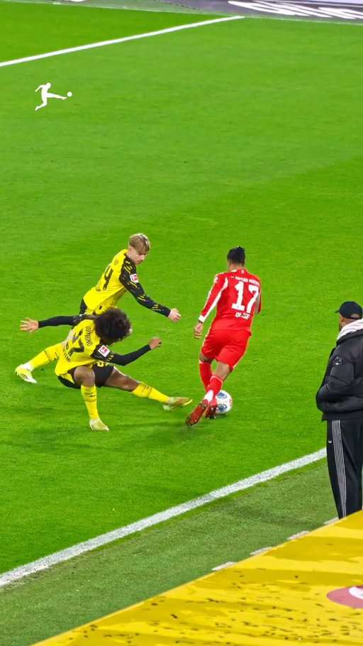 No stopping Michael Olise 😤

#Bundesliga