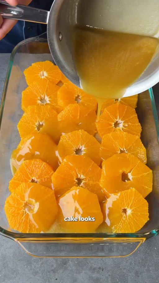 @sumocitrus season is here and I am making this beautiful Sumo Citrus® Upside-Down cake to celebrate! You can enjoy the taste of joy by eating the Sumo Citrus both as a snack and in the recipes you cook! #SumoCitrusPartner