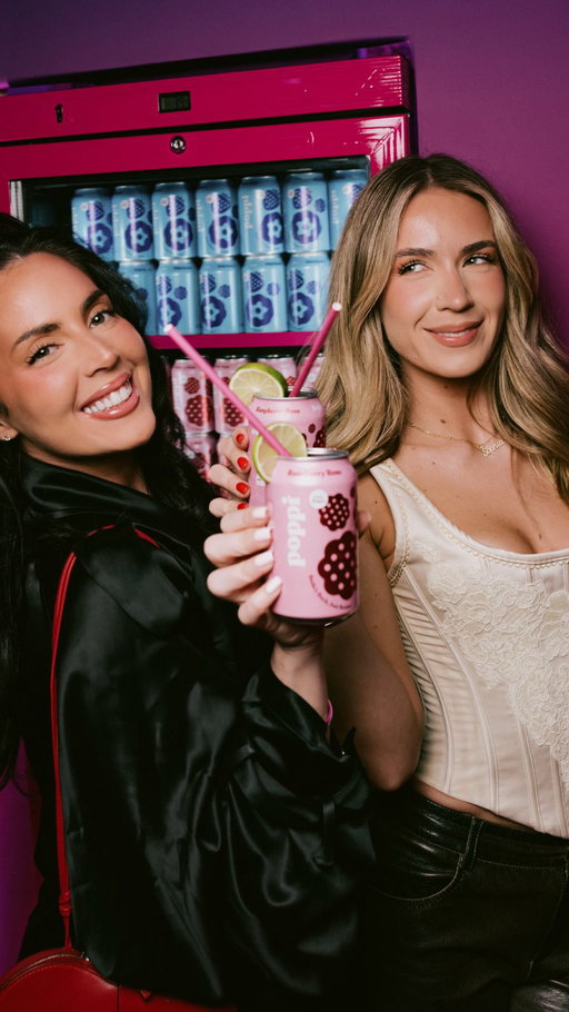 soda's back but better, let’s go to club poppi!!!🩷🍓💅🏼💋🪩 ad @drinkpoppi #poppipartner