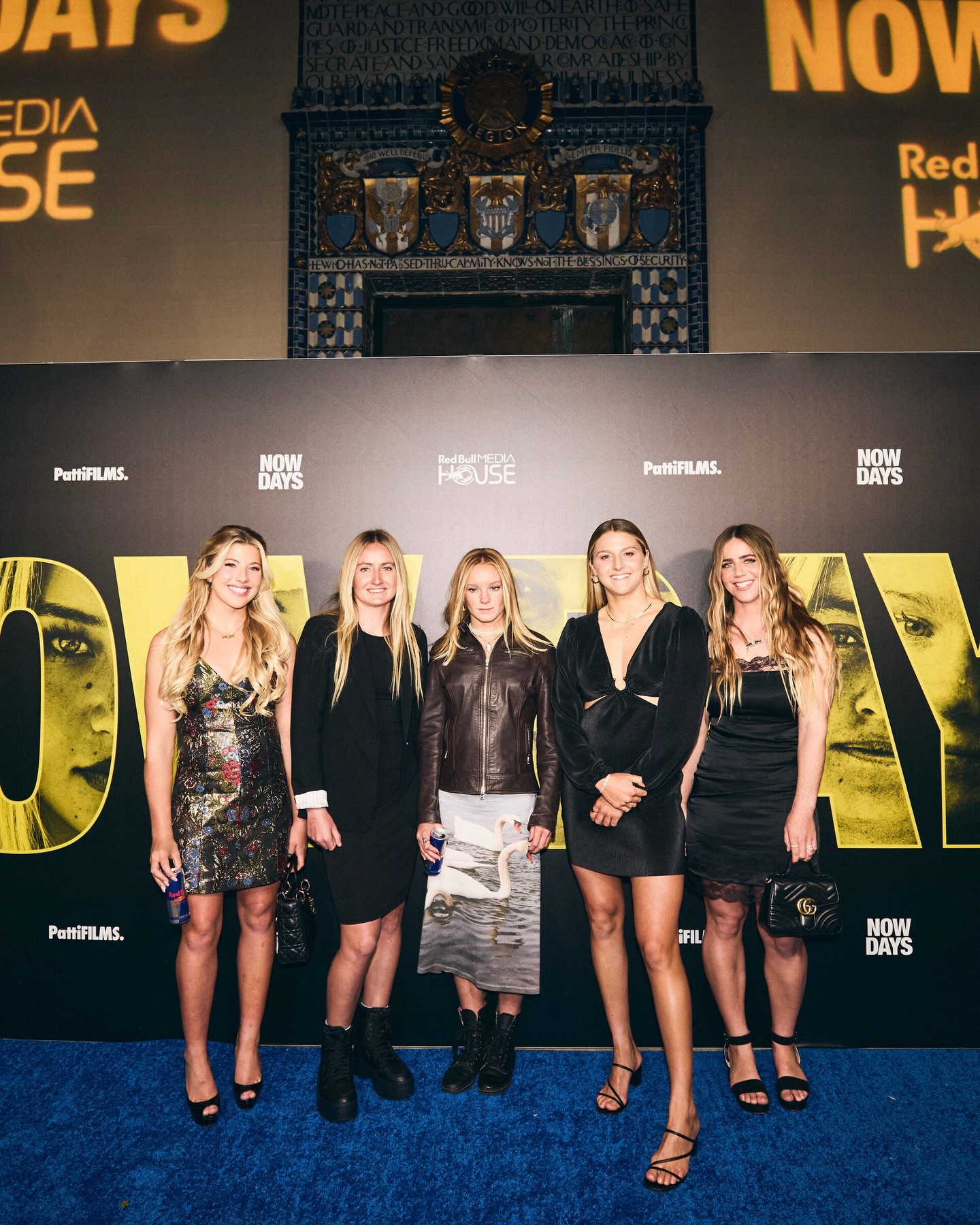 From NY to LA 

“NOW DAYS“ brought a fresh dose of raw, progressive surfing to both cities at the premiere nights 🍿

Thanks to everyone who showed up and made this so special! 

And for everyone else…👀
stay tuned for the global release on May 1st on Red Bull Surfing YouTube channel & Red Bull TV 📺

#moviepremiere #surf #nowdays #la #nyc