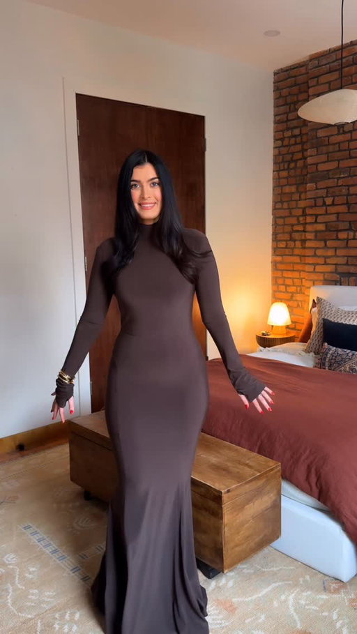 I’m feeling like a million bucks in my wedding guest dress thanks to the perfect foundation from @maidenform! Shop Maidenform.com/new or visit the link in my bio. #Ad #MaidenformPartner #MaidenformMakestheLook