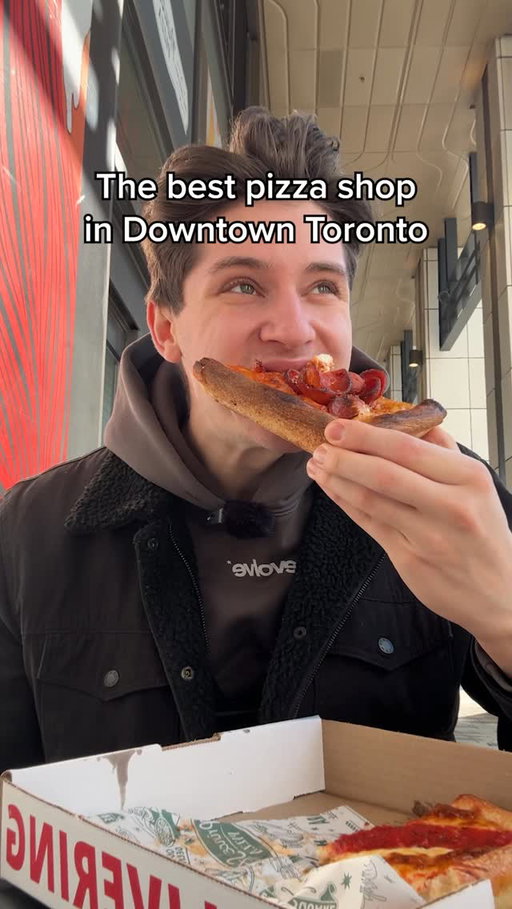 The best pizza place in Toronto!

#explore #toronto #foodreview #food