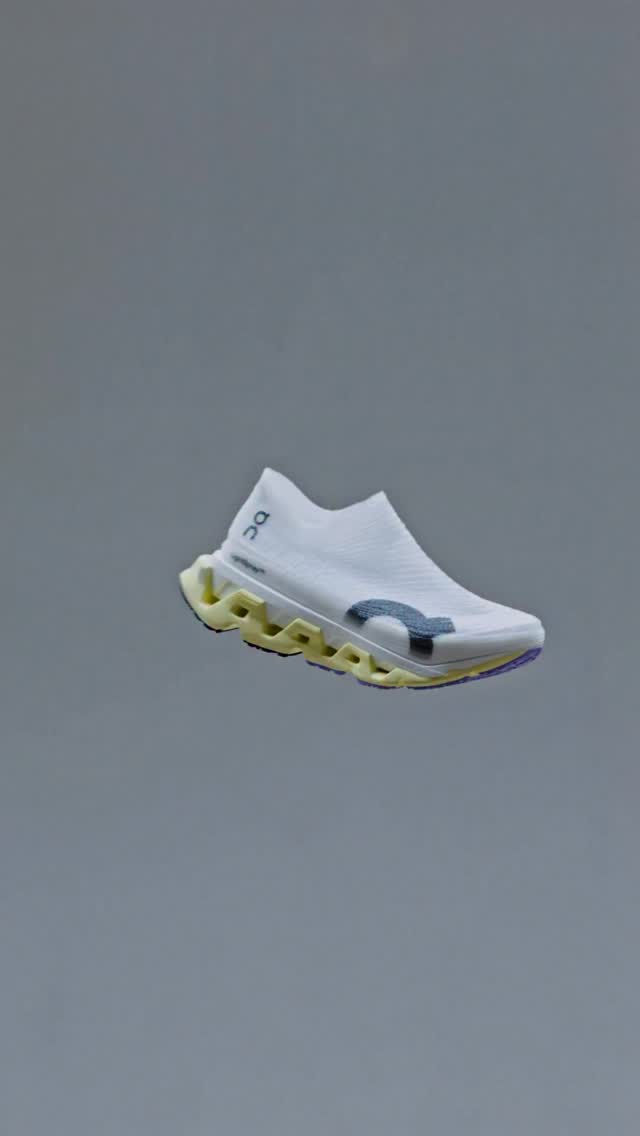 The lightest monster ever made. ☁️

The LightSpray Cloudmonster 3 Hyper – laceless, almost weightless and designed with Helion™ HF hyper foam to ensure maximum cushioning and a return on energy. 

Shop now in North America. Available globally April 16. 

#DreamOn #LightSpray