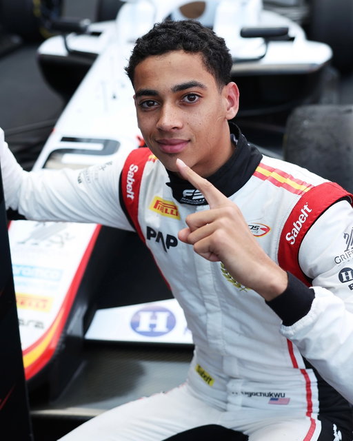 Ugo Ugochukwu secures a maiden victory in @fiaf3’s main event in Melbourne! 🏆

Starting from second, the American becomes the first Feature Race winner of the 2026 F3 season 👏

#F3 #RoadToF1 #AusGP #UgoUgochukwu