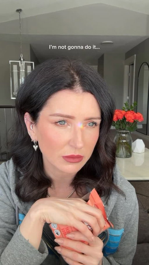 Happy 1 year upper bleph surgery to me! 

The only surgery I’ve ever had on my face and I have zero regrets!

DM me if you want the info for the doctor… otherwise if you have questions, drop them in the comments! I also have a highlight on my page documenting the whole journey! xx 

Also posting this for my bestie @thebitchnbeautician 
because this is her favourite reel! You’re welcome bestie 😂😂😂😂♥️
#upperblepharoplasty #blepharoplasty