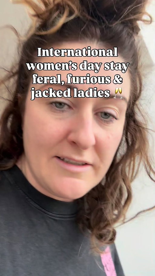 International women’s day. Stay feral,furious & jacked ladies 💐
