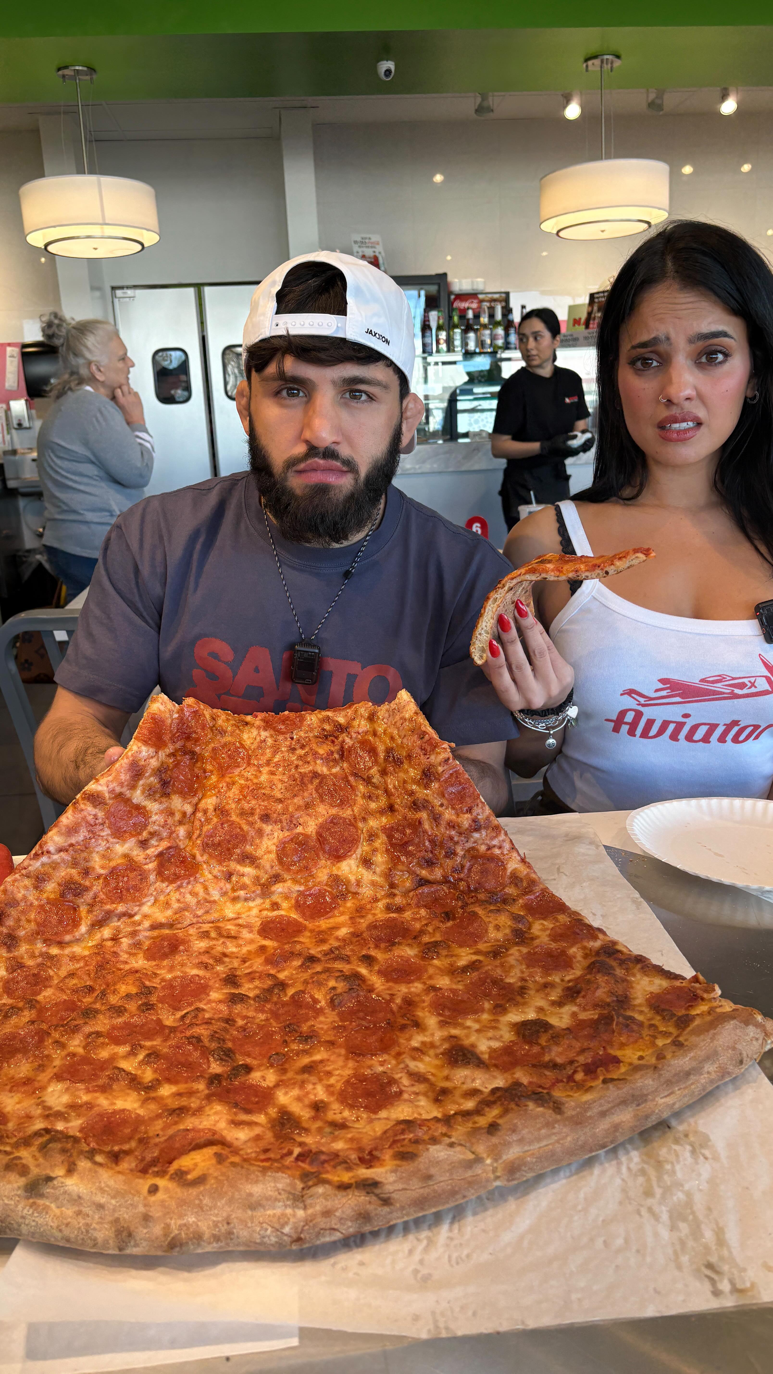 Can you survive the Arman Tsarukyan diet 🍕😂💪🏼 @arm_011 @aviator.spribe 

#food #pizza #armantsarukyan #ninadrama