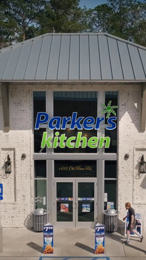 Our NEW Fried Shrimp has arrived at Parker’s Kitchen! 😋 Crispy, golden, and delicious with Parker’s Sauce. Stop by and try them today—only for a limited time! #FriedShrimp #ParkersKitchen