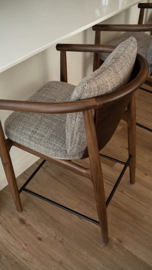 New counter stools unboxing and spoiler alert… they’re stunning. @denver_modern

The Dillon Counter Stools from Denver Modern are not only beautiful, but functional. Solid wood, a supportive italian leather sling back, and liquid-resistant basketweave fabric (that can even be machine-washed on the pillows!). These are incredibly well crafted and a worthy investment that’s meant to be lived in. Available in four finishes, but this chocolate basketweave, maple leather and walnut wood made me fall in love. #denvermodern