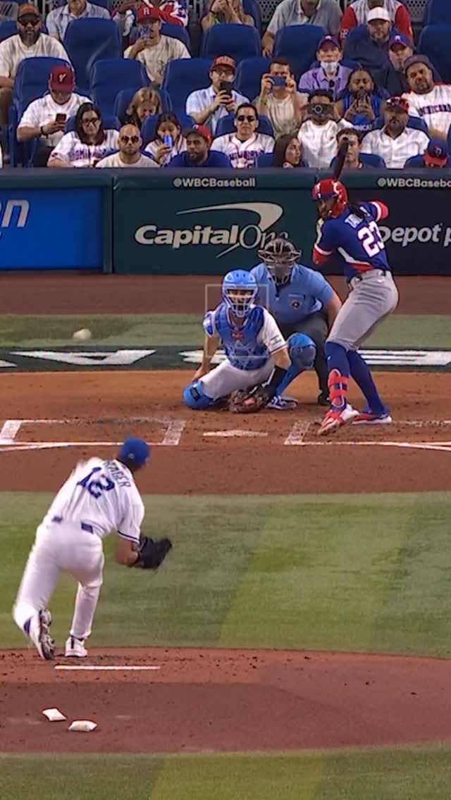 @tatis GRAND SLAM! 

#WorldBaseballClassic