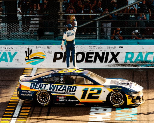 Incredible win for our 12 Team. We never quit and for that I am extremely proud of my team. Thank you to everyone at the shop and @team_penske - as well as my partners and family for their continued support. Let’s keep this rolling on into Las Vegas. #fordracing #americasraceteam