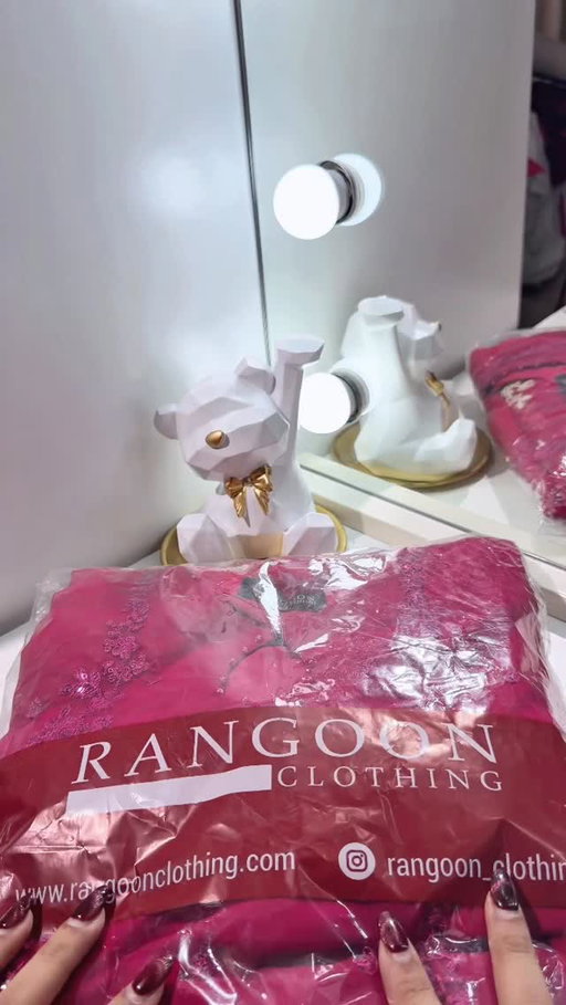 My Favourite Dress 💕
@laamofficial @rangoon_clothing_pk

Use my Coupon Code IqraShahbaz an additional discount!
See the link shared in the story to get hands on this beautiful piece!

Outfit Code 
CSR5125
#LAAMEid #LAAMEidCollection #StyledByLAAM #ShopLAAM #EidShopping LAAMHaul