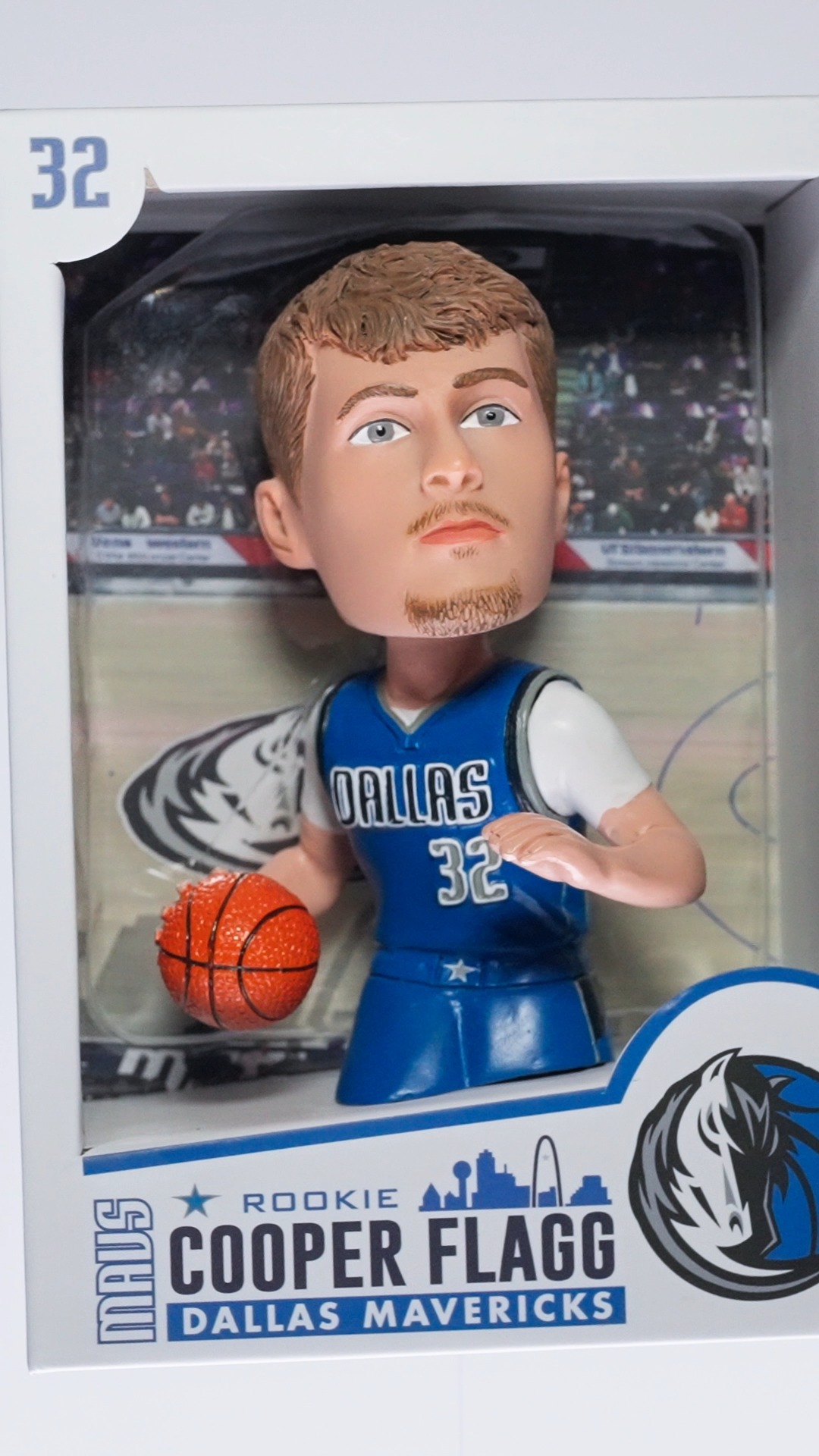 A rookie moment you can put on the shelf ⭐️ The Coop Bobble Pack includes a game ticket + exclusive Cooper Flagg rookie bobblehead.

🔗 ONLY available at the link in bio. @att // #MFFLAGG