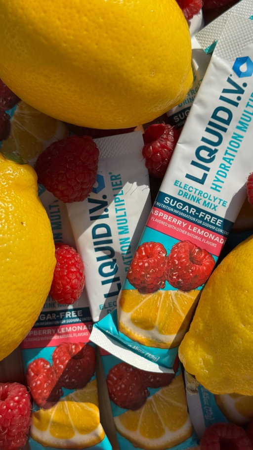 sports dietitian @christinaychu here, reminding you to stay hydrated, bestie #LiquidIVPartner