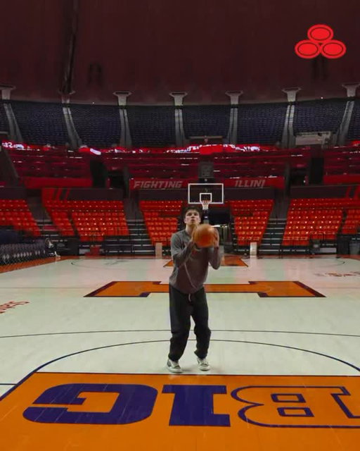 There’s something about Champaign 🔥 Sharing what makes it feel like home in Stanchion to Stanchion Season 2 presented by @statefarm 

#Illini #StateFarmPartner