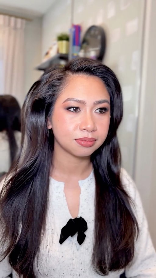 Beginner in makeup? This class might be for you. 💄✨

If you’ve always wanted to learn how to do makeup properly but don’t know where to start, my Beginner Makeup Class in Edmonton is designed just for you.

In this hands on class, you’ll learn:
✨ Skin prep & flawless foundation
✨ Blending eyeshadow like a pro
✨ Everyday glam techniques
✨ The right tools and brushes to use

Perfect for beginners, beauty lovers, or anyone wanting to improve their makeup skills.

📍 Edmonton, Canada
📩 DM “MAKEUP CLASS” to book your spot

Limited spots available.
#makeupclass #beginnermakeupclass #edmontonmakeupartist #learnmakeup #makeuptraining